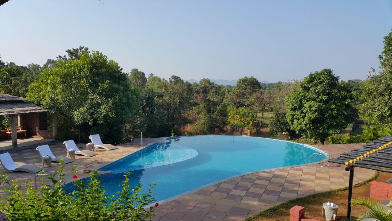 Cherilyn Monta Resort - Ratnagiri Vatul Bagian luar foto
